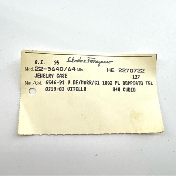 ✈️Sold!Salvatore Ferragamo mini bag - Picture 12 of 12
